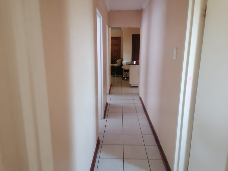 4 Bedroom Property for Sale in Mandela View Free State